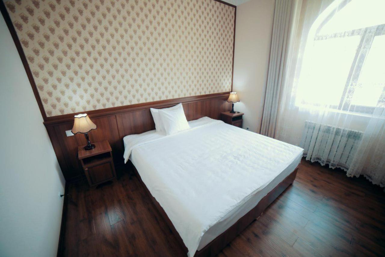 Erkin Palace Hotel Khiva Esterno foto